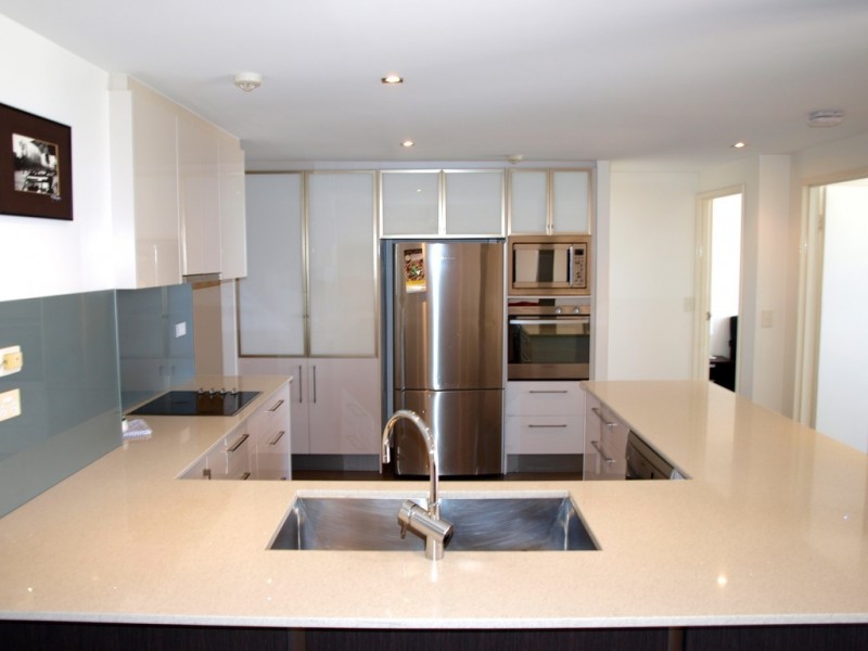 11D/50 Old Burleigh Road “Breakers North”, Surfers Paradise QLD 4217