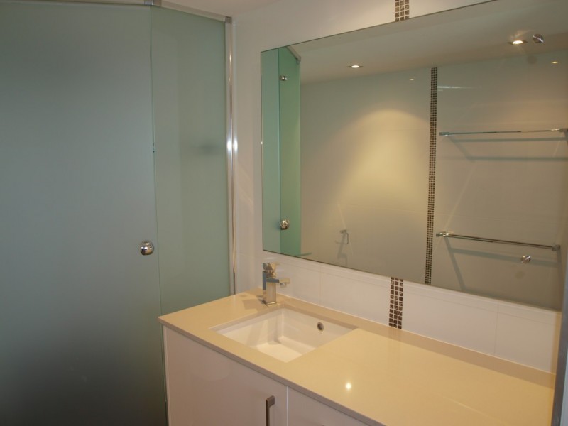 11D/50 Old Burleigh Road “Breakers North”, Surfers Paradise QLD 4217