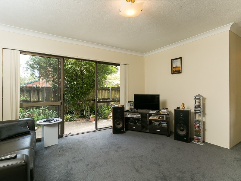 2/53 Bayview Street, Runaway Bay QLD 4216