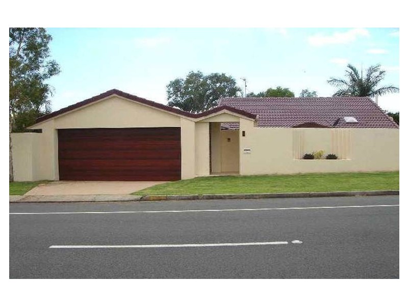 13 Kallaroo Crescent, Ashmore QLD 4214