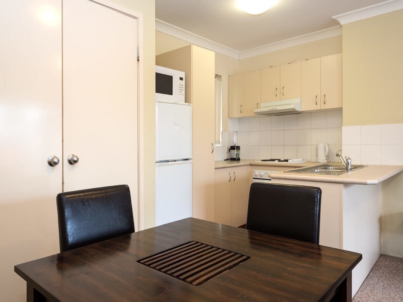 31/11 ‘Chapala Apartments’ Owens Lane, Southport QLD 4215