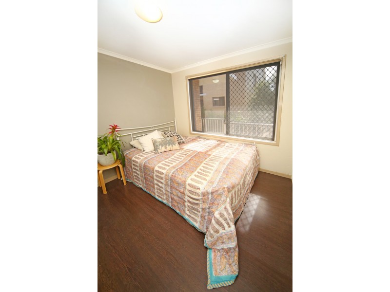 3/43 Chelsea Ave, Broadbeach QLD 4218