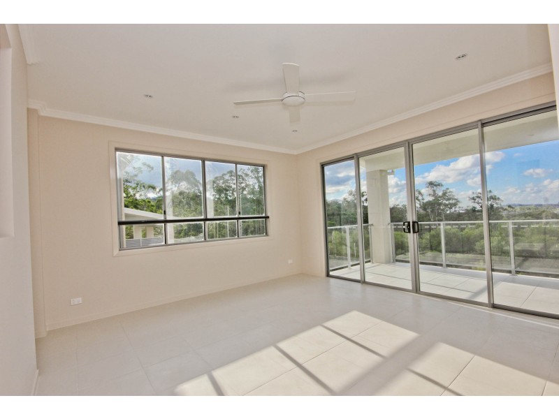 39B Diamantina Circuit, Pacific Pines QLD 4211