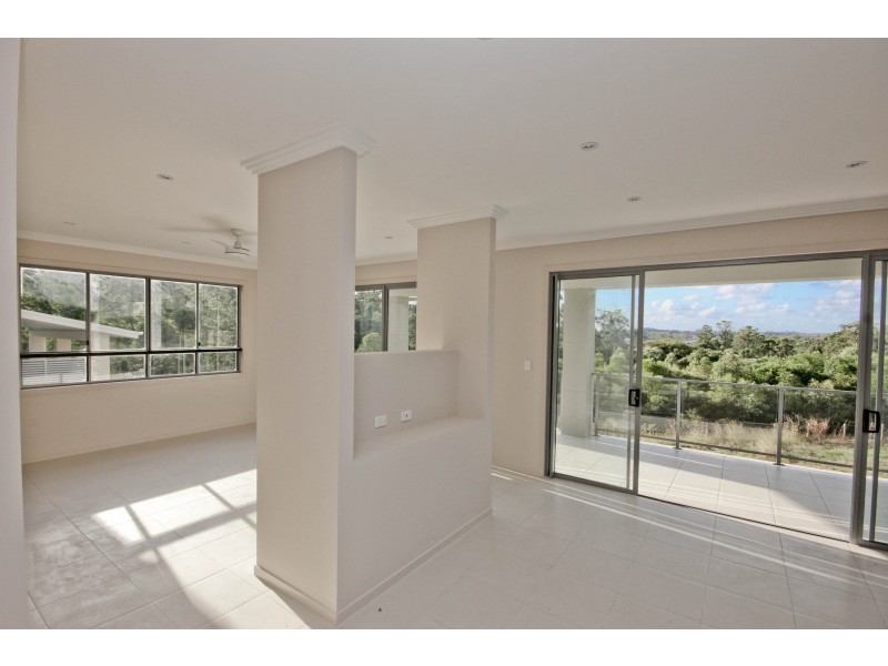 39B Diamantina Circuit, Pacific Pines QLD 4211