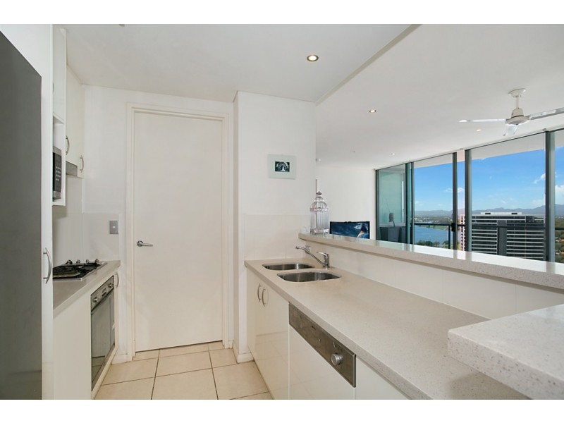 2202 ‘Brighton on Broadwater’ 1 Como Crescent, Southport QLD 4215