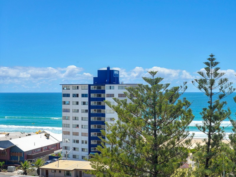 Apt 35/18 ‘The Regent’ Aubrey Street, Surfers Paradise QLD 4217