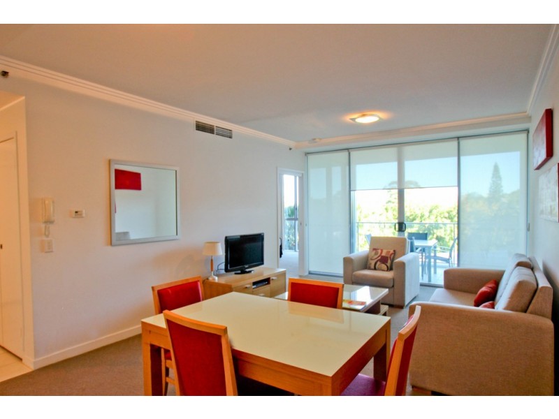 2223/33 T E Peters Drive”Fresh Water Point, Broadbeach Waters QLD 4218
