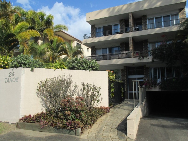 4/24 First Ave, Broadbeach QLD 4218