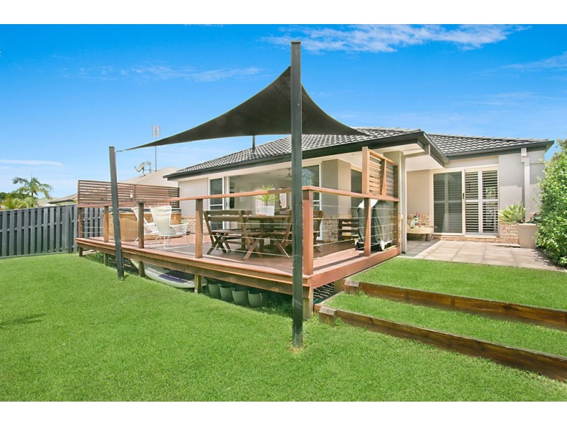 25 Rainbird Close, Burleigh Waters QLD 4220