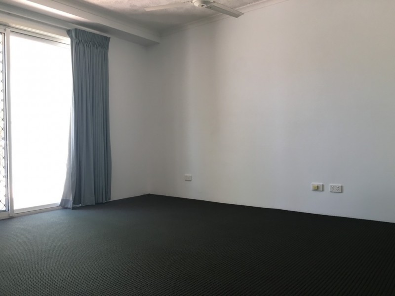 2/2761 Gold Coast Hwy, Broadbeach QLD 4218