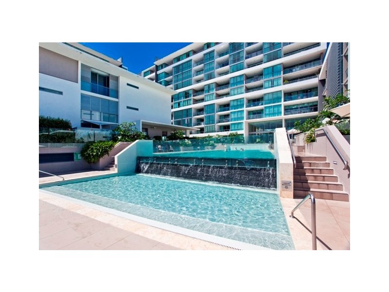 2203/33 T E Peters Drive”Fresh Water Point, Broadbeach Waters QLD 4218