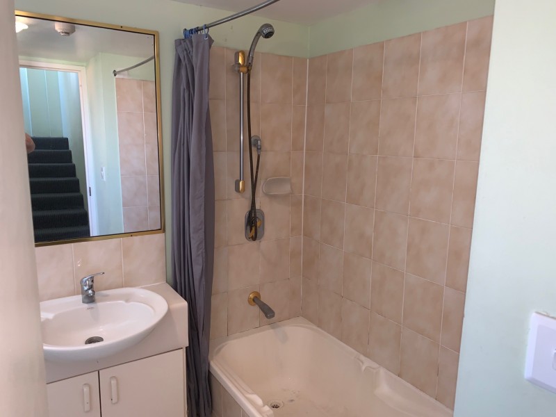 24/36 Australia Ave ”Markham Court”, Broadbeach QLD 4218