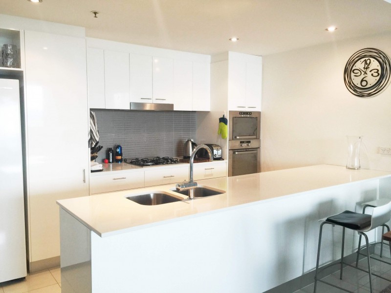 1407/33 T E Peters Drive”Fresh Water Point, Broadbeach Waters QLD 4218