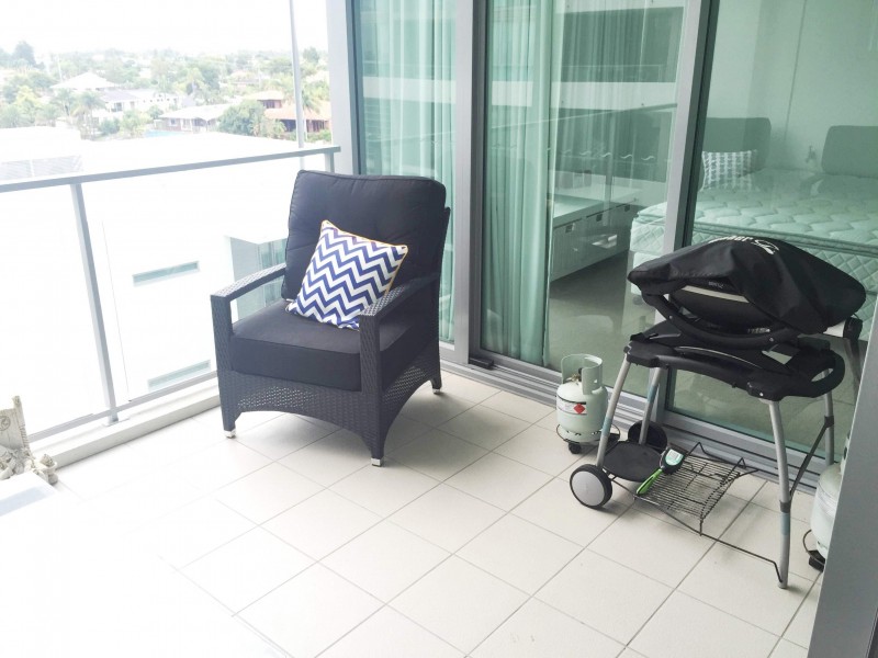 1407/33 T E Peters Drive”Fresh Water Point, Broadbeach Waters QLD 4218