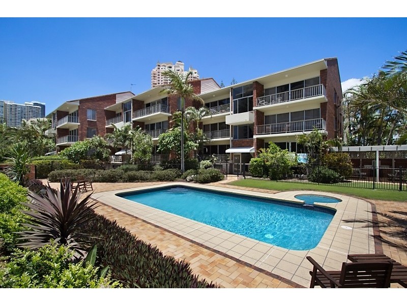 16/111 Old Burleigh Road, Broadbeach QLD 4218