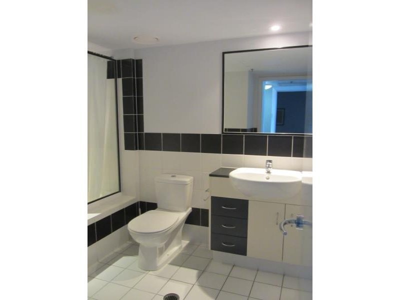 503/2865 Gold Coast Hwy”Ipanema”, Surfers Paradise QLD 4217