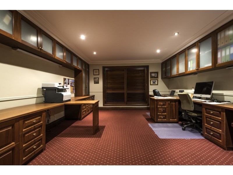 9 Wallaby Place, Sorrento QLD 4217