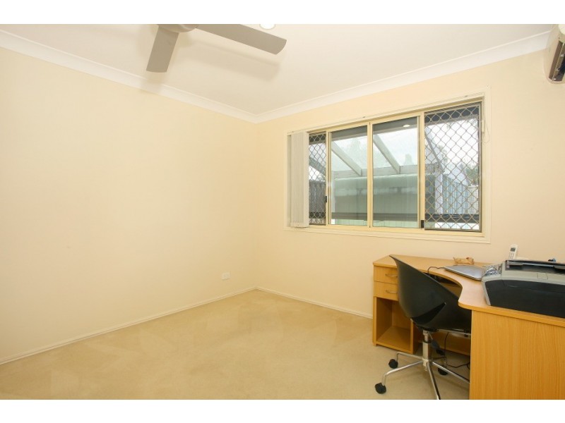 2/10 Catherine Court, Labrador QLD 4215