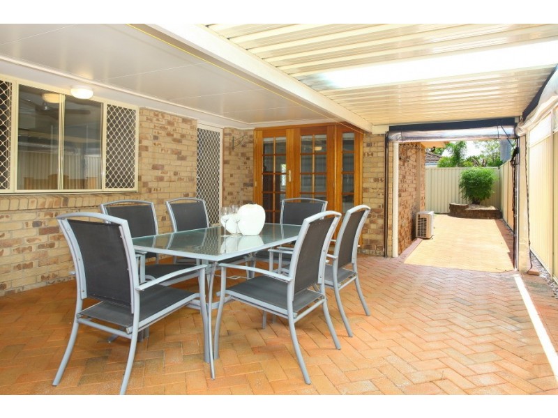 2/10 Catherine Court, Labrador QLD 4215