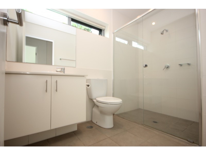6/6 Miami Key, Broadbeach Waters QLD 4218