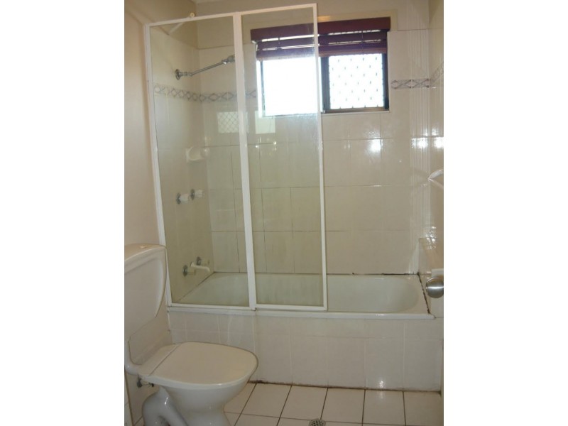 1/23 Albion Ave, Miami QLD 4220