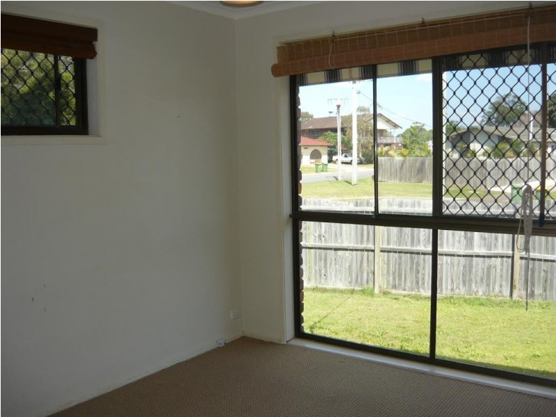 1/23 Albion Ave, Miami QLD 4220