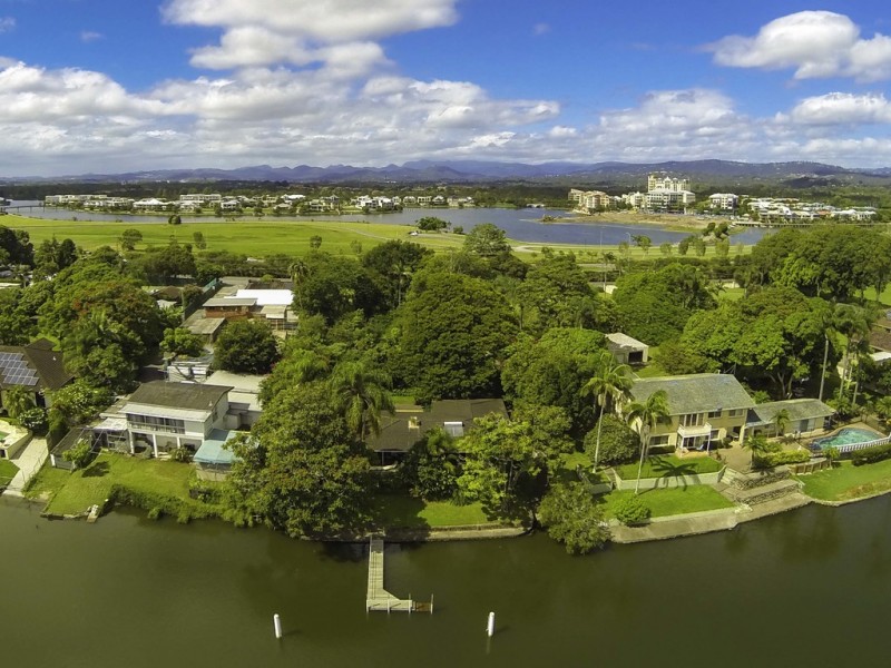 652 Nerang-Broadbeach Road, Carrara QLD 4211