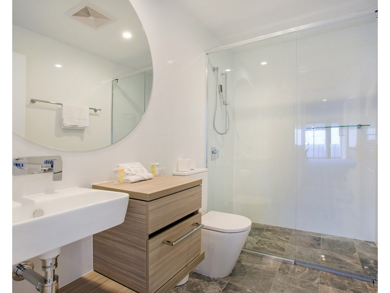191 ‘Qube’ 31 Queensland Avenue, Broadbeach QLD 4218