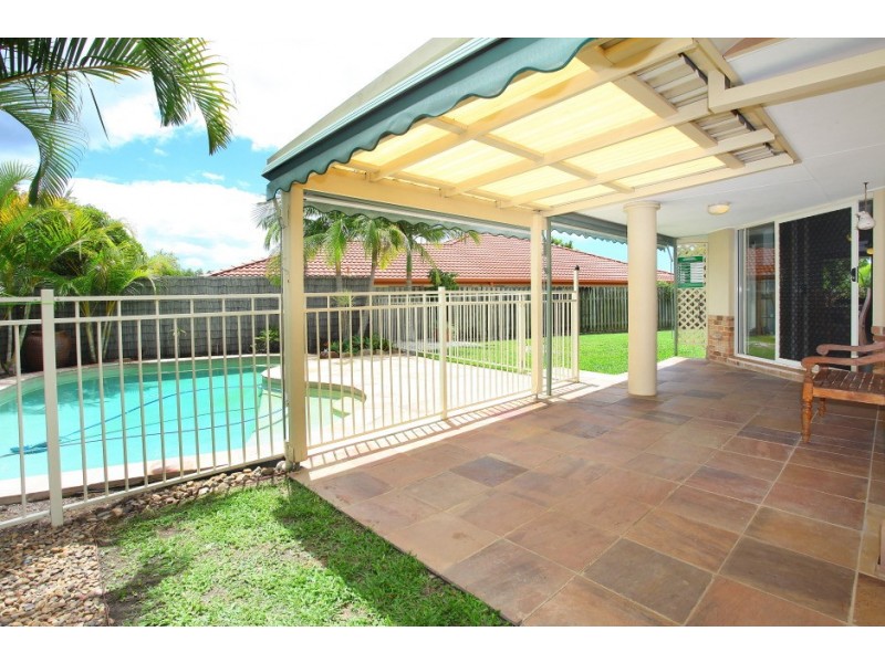 4 Lumley Street, Mudgeeraba QLD 4213