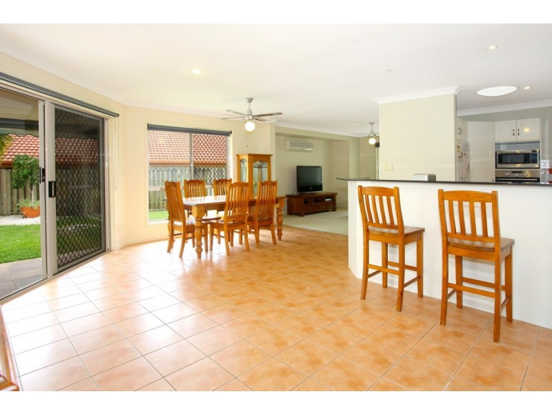 4 Lumley Street, Mudgeeraba QLD 4213