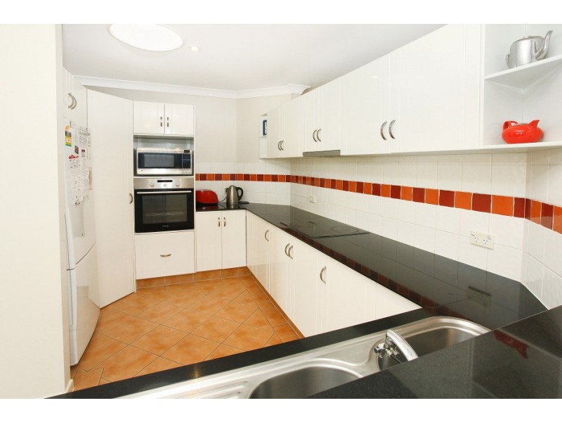 4 Lumley Street, Mudgeeraba QLD 4213