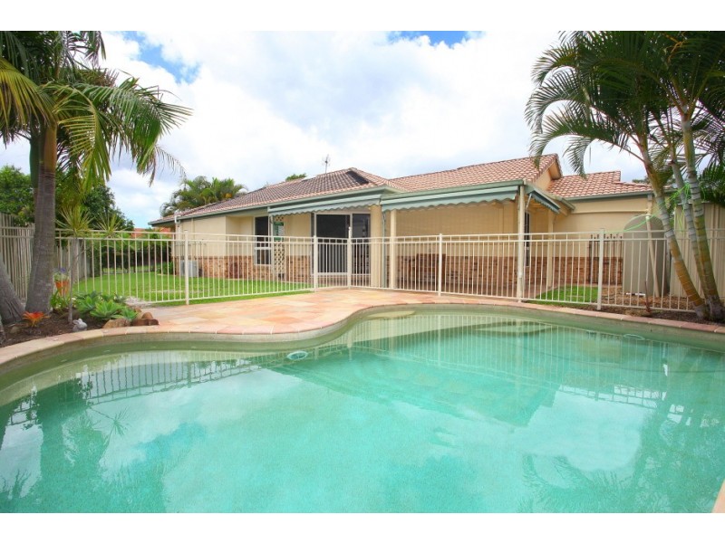 4 Lumley Street, Mudgeeraba QLD 4213