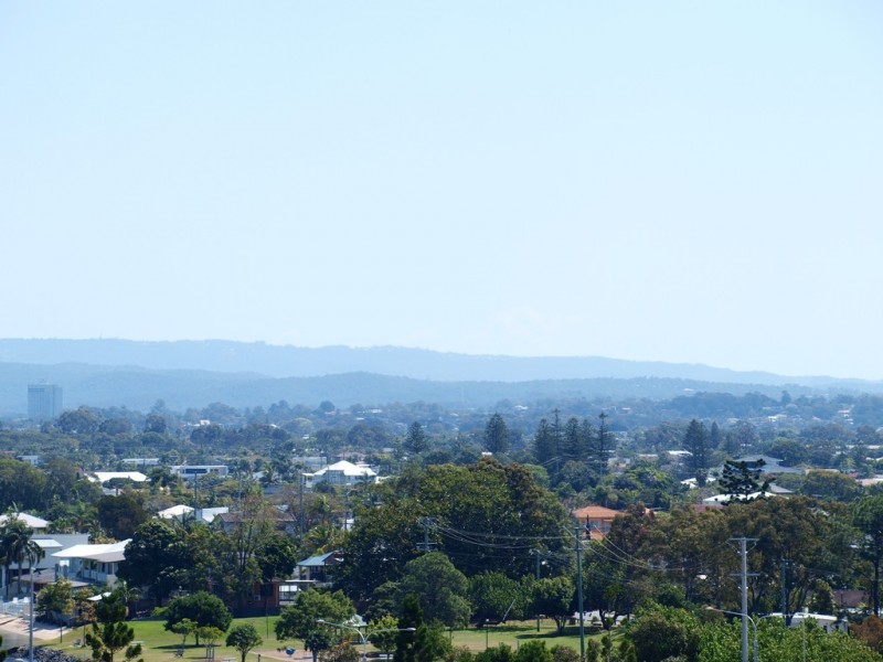 22/20 Queensland Ave, Broadbeach QLD 4218