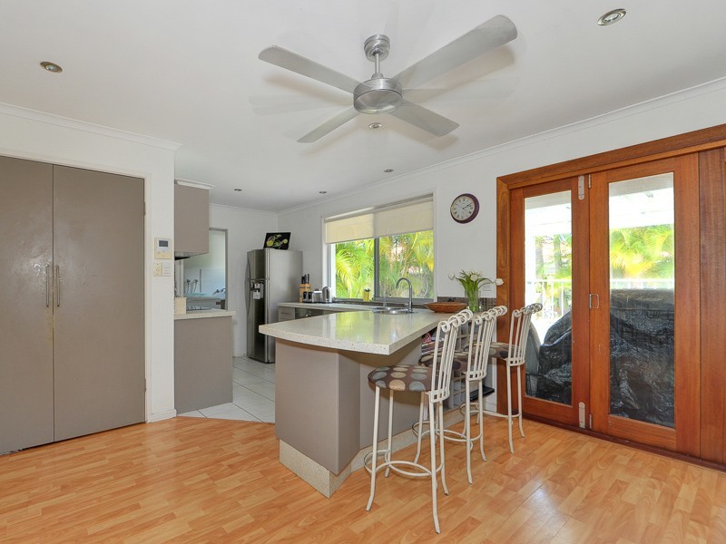 3 Ballandra Court, Mermaid Waters QLD 4218