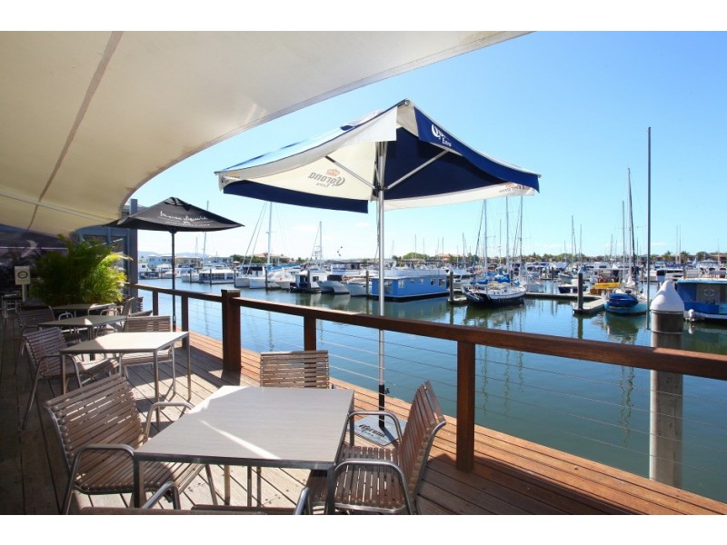 1504 Rosebank Way West, Hope Island QLD 4212