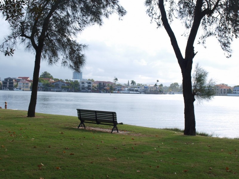 2/30 Birt Ave, Surfers Paradise QLD 4217