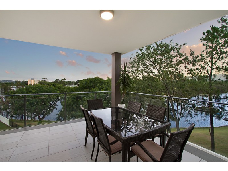 212/22 Ben Lexcen Place, Robina QLD 4226