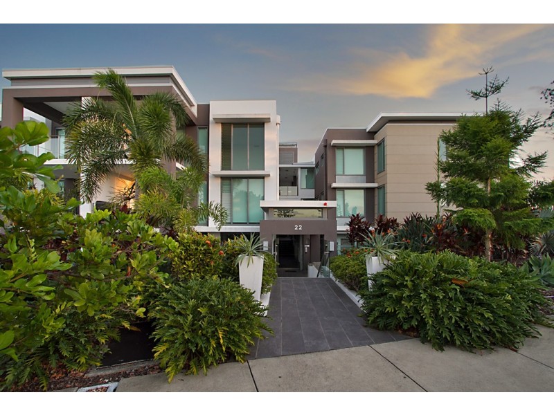 212/22 Ben Lexcen Place, Robina QLD 4226