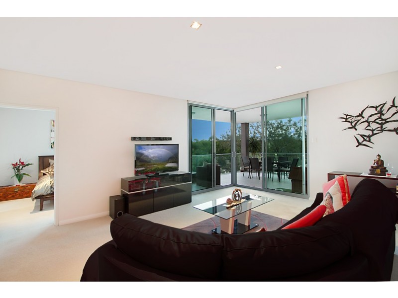 212/22 Ben Lexcen Place, Robina QLD 4226