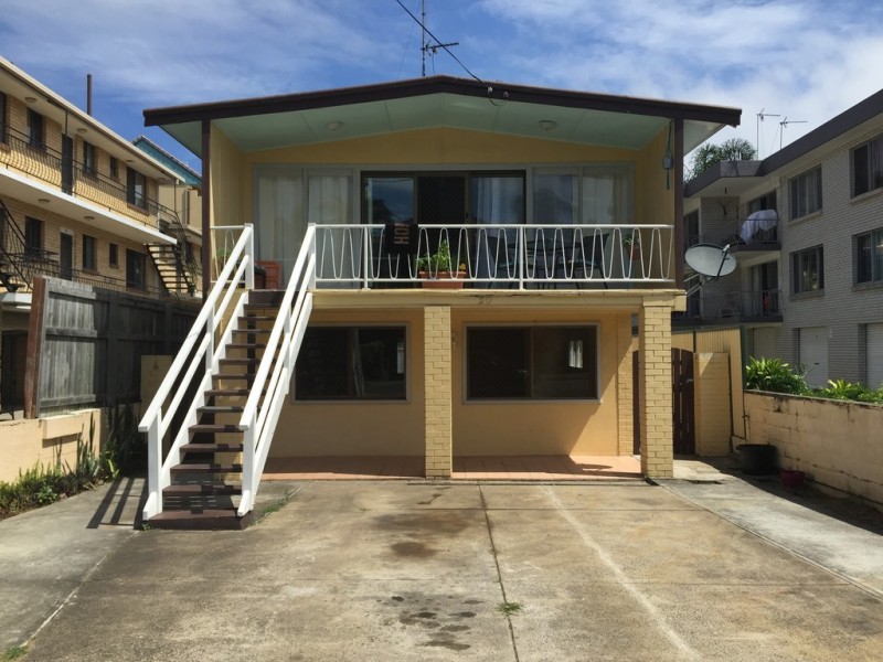 2/20 Monaco Street, Surfers Paradise QLD 4217