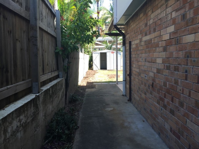 2/20 Monaco Street, Surfers Paradise QLD 4217