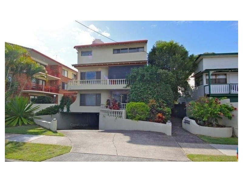 1/27 Second Ave, Broadbeach QLD 4218