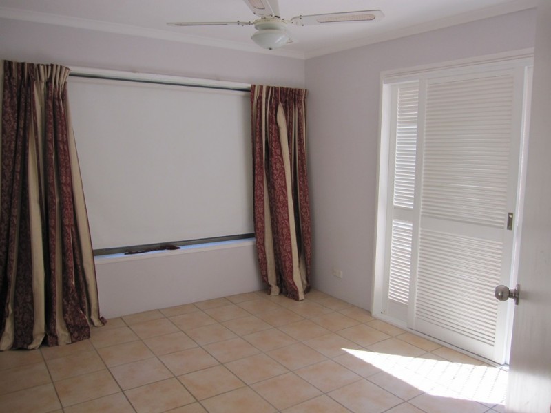 1/27 Second Ave, Broadbeach QLD 4218