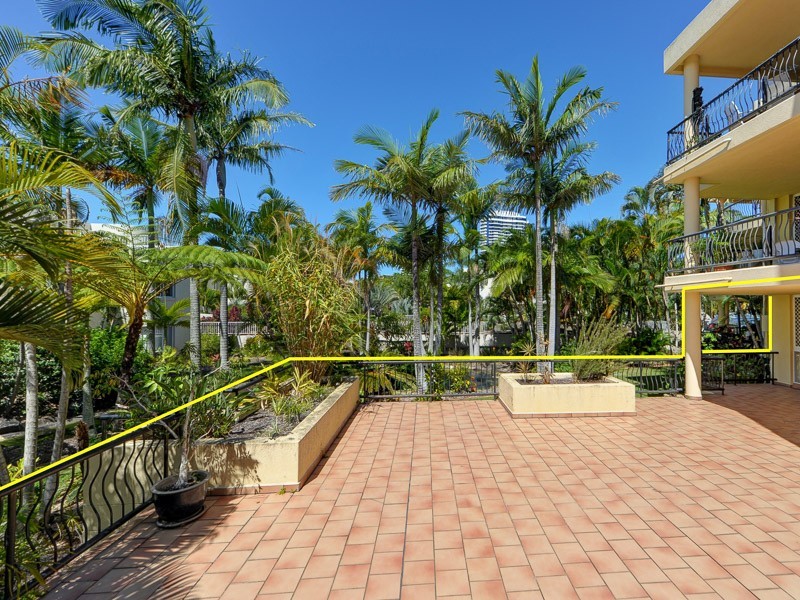 27/41A ‘Mariners Village’ Broadwater Street, Runaway Bay QLD 4216