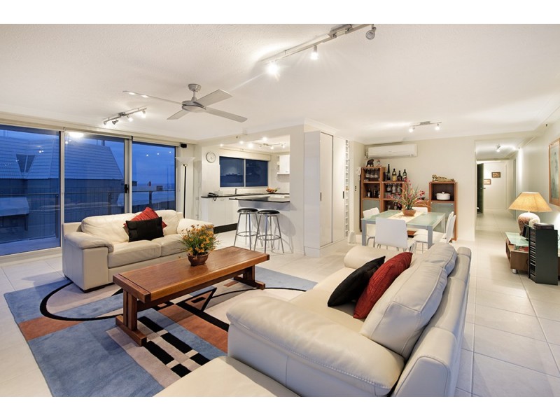 19D/3540 Main Beach Parade, Main Beach QLD 4217