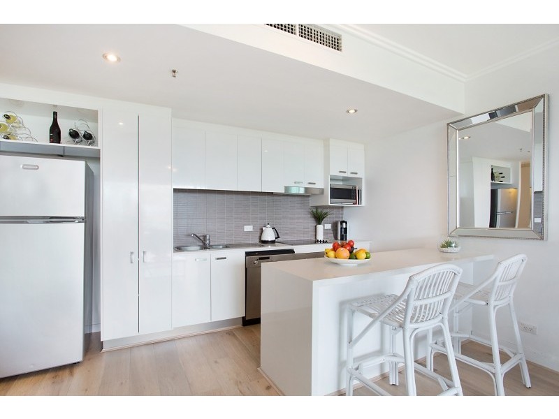 2410 ‘Freshwater Point’ 33 T E Peters Drive, Broadbeach Waters QLD 4218
