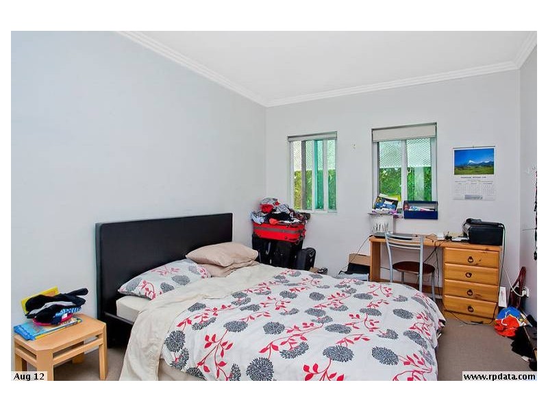 8/18-20 Rose Street, Southport QLD 4215