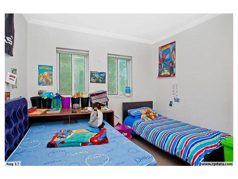 8/18-20 Rose Street, Southport QLD 4215