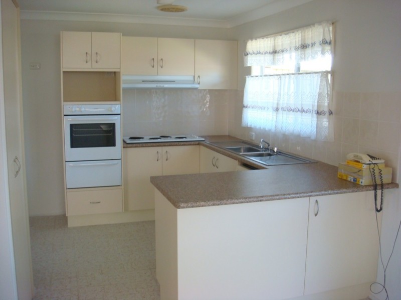 47 Rumrunner St, Mermaid Waters QLD 4218