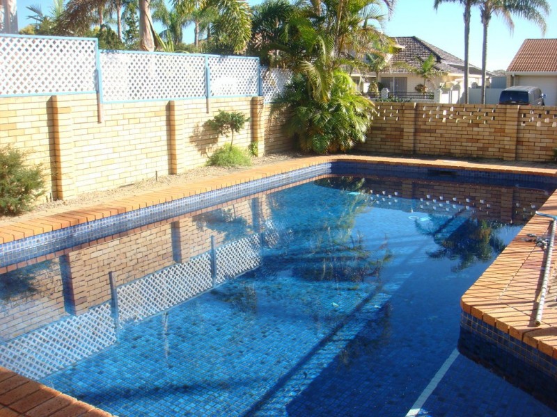 47 Rumrunner St, Mermaid Waters QLD 4218